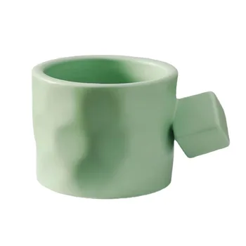 Креативная кофейная чашка с оригинальным дизайном, цветная глазурованная керамическая кружка, термокружка для переноски, оригинальные и забавные чашки для раздачи