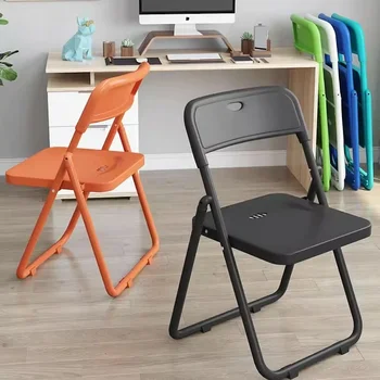Складной пластиковый стул Обеденный стол стулья портативные конференц-стулья Современный простой обеденный стол стул Дизайнерский ресторанный стул